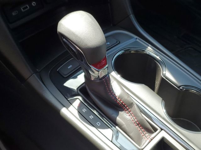 Certified 2022 Chevrolet Equinox RS w/ RS Leather Package AWD/4WD image 32