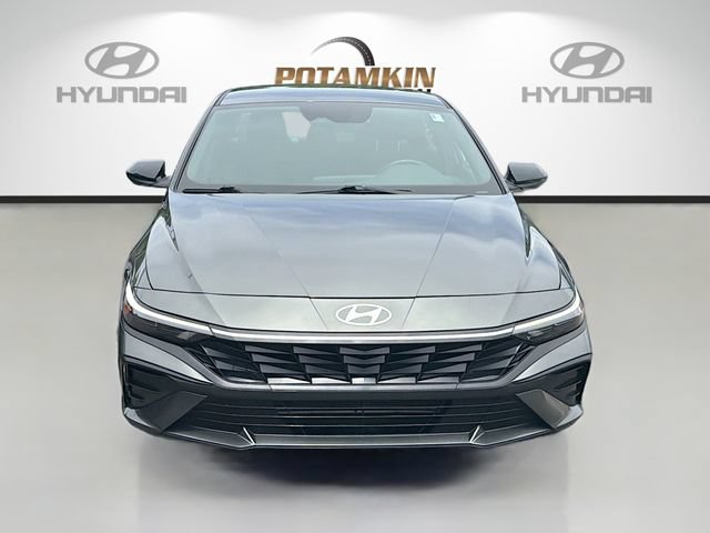 Certified 2025 Hyundai Elantra Sport FWD video 2