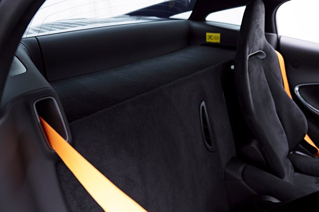 Used 2026 McLaren Artura RWD image 59