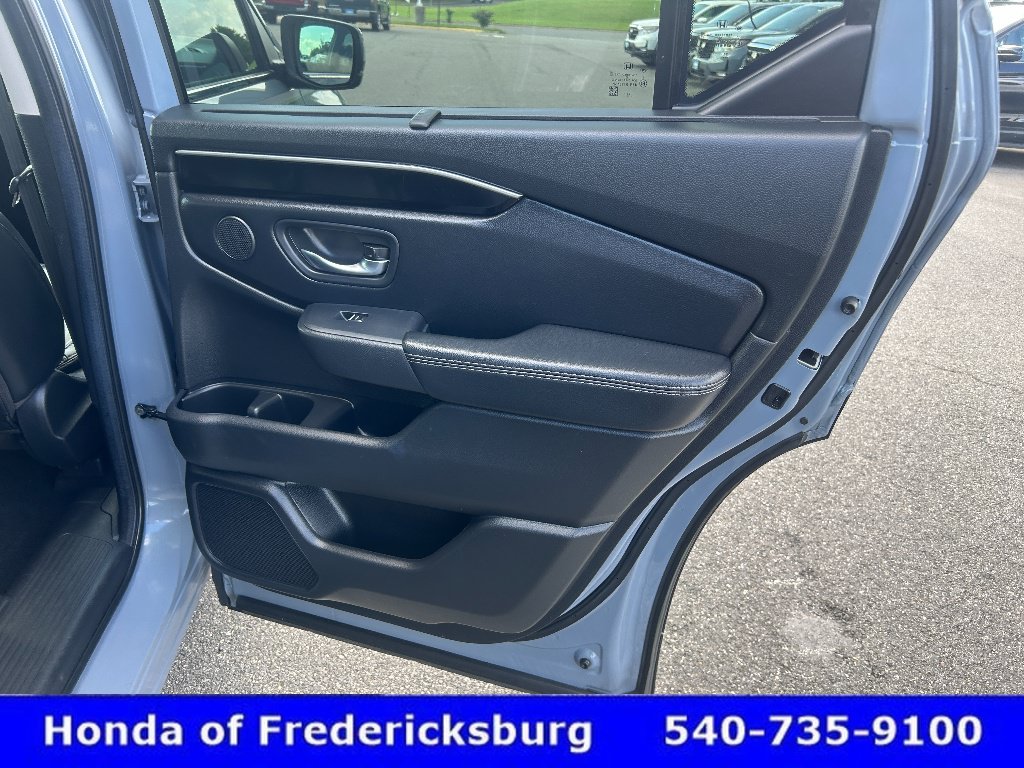 Certified 2024 Honda Pilot Touring image 14
