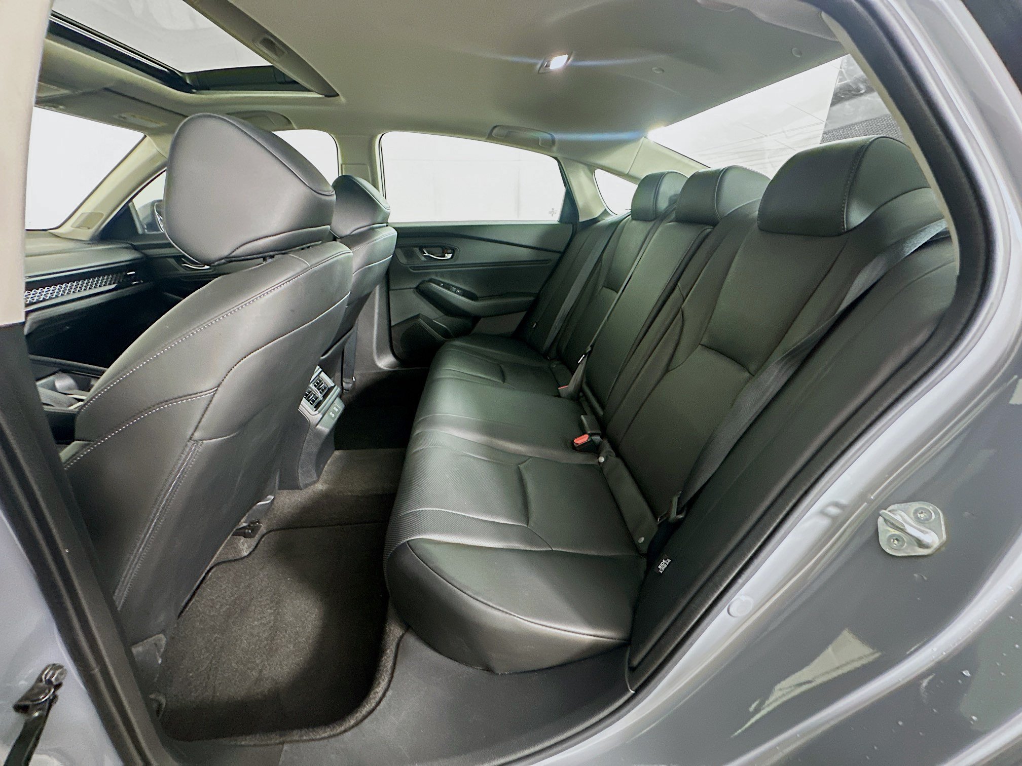 Used 2023 Honda Accord Touring image 26