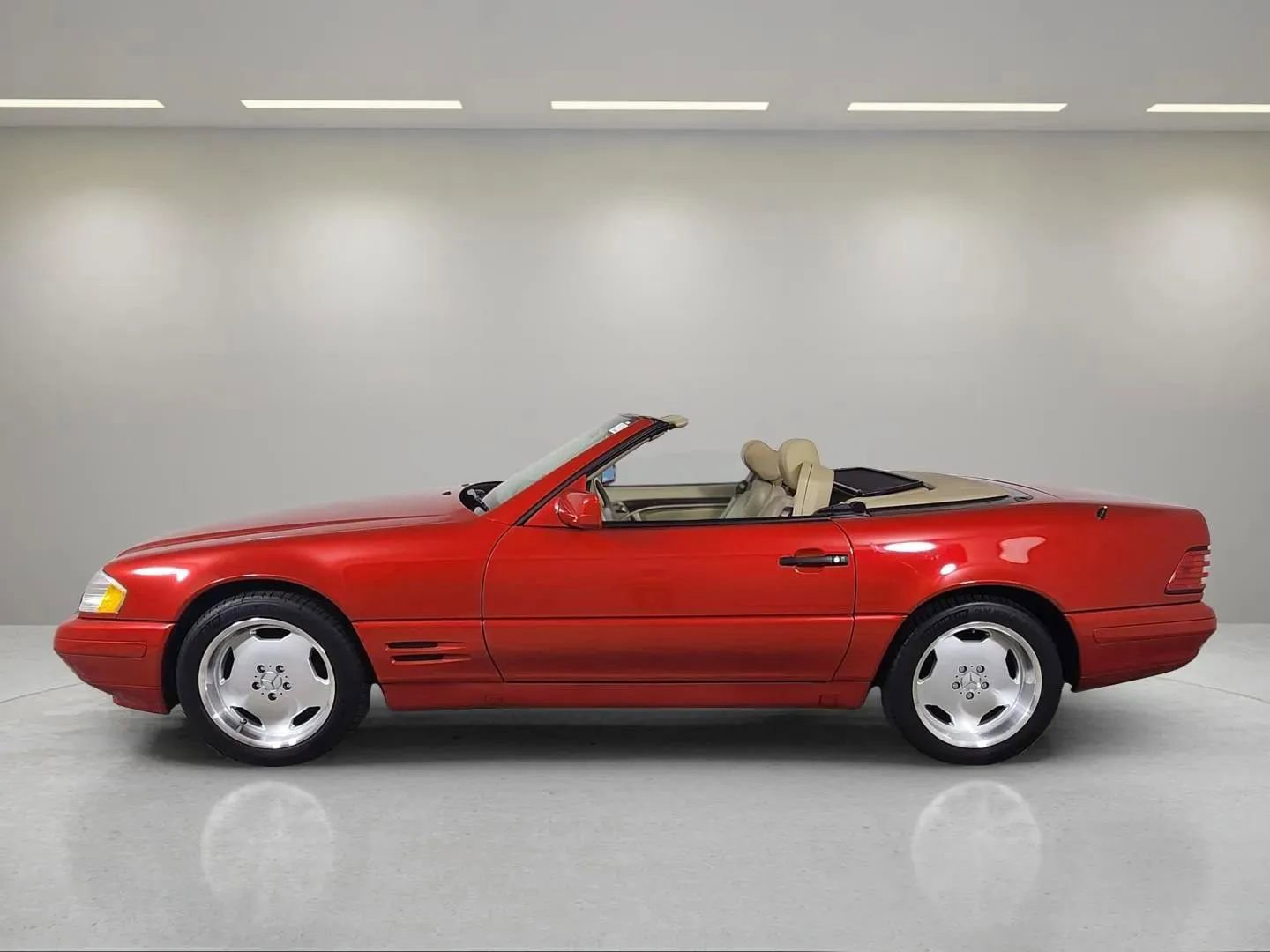 Used 1998 Mercedes-Benz SL 500 image 4