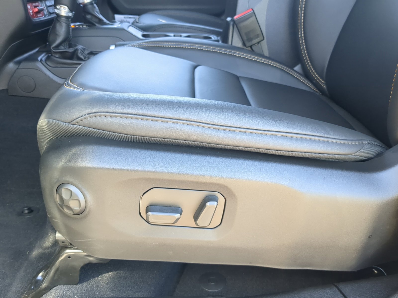 New 2025 Jeep Wrangler Unlimited Rubicon 392 image 14