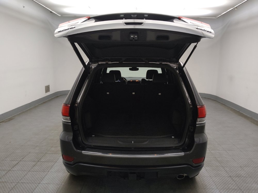 Used 2021 Jeep Grand Cherokee Limited AWD/4WD image 29