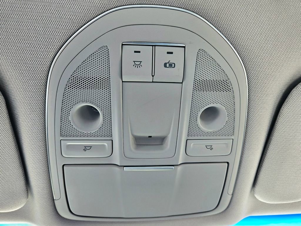 Used 2018 Genesis G80 3.8 image 35