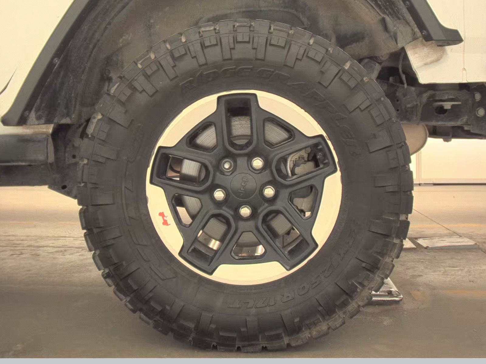 Used 2020 Jeep Wrangler Unlimited Rubicon image 12