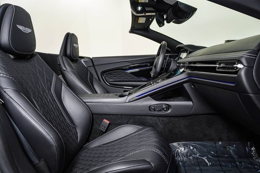 Used 2024 Aston Martin DB12 Convertible RWD image 20