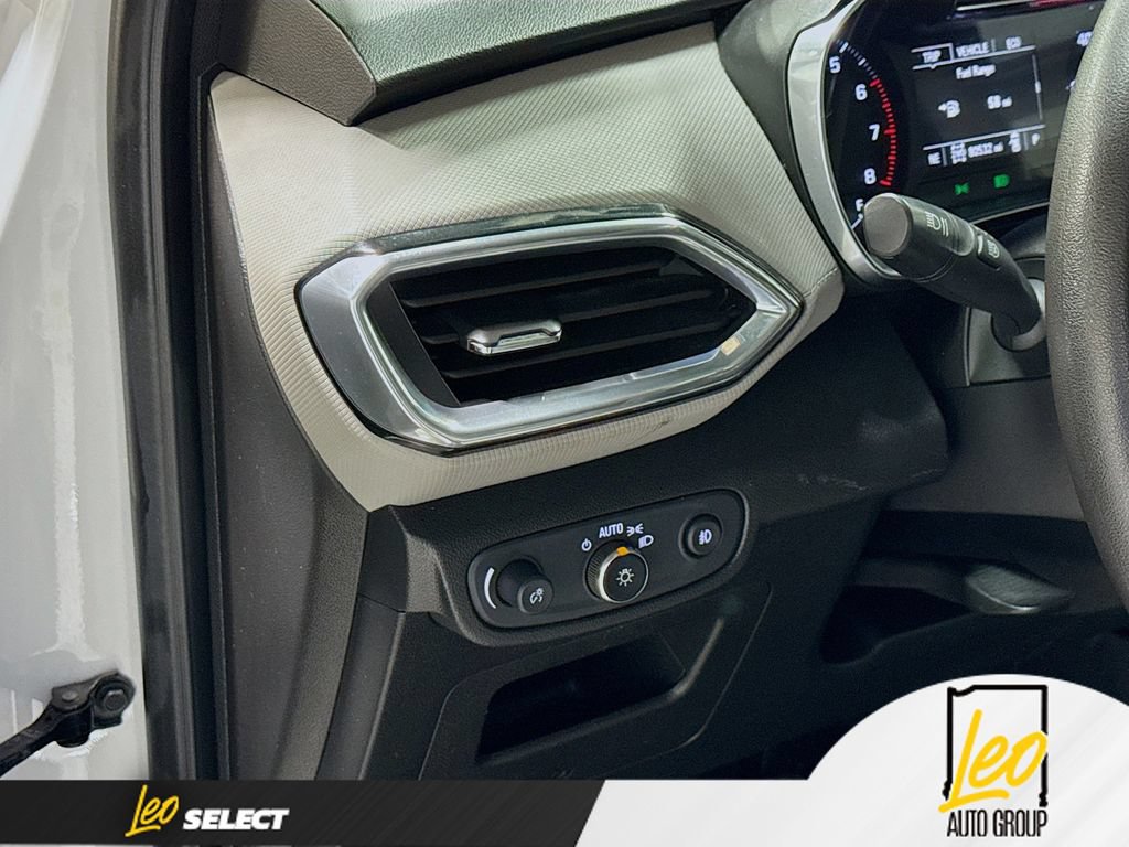 Used 2021 Chevrolet TrailBlazer LT AWD/4WD image 13
