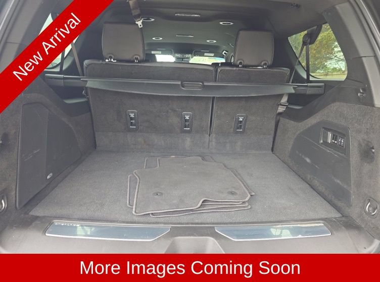 Used 2024 Cadillac Escalade ESV Luxury RWD image 14