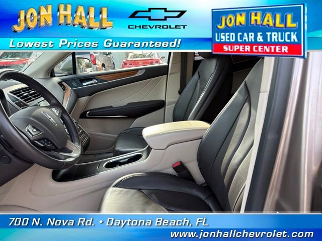 Used 2019 Lincoln MKC Select w/ Select Plus Package image 18