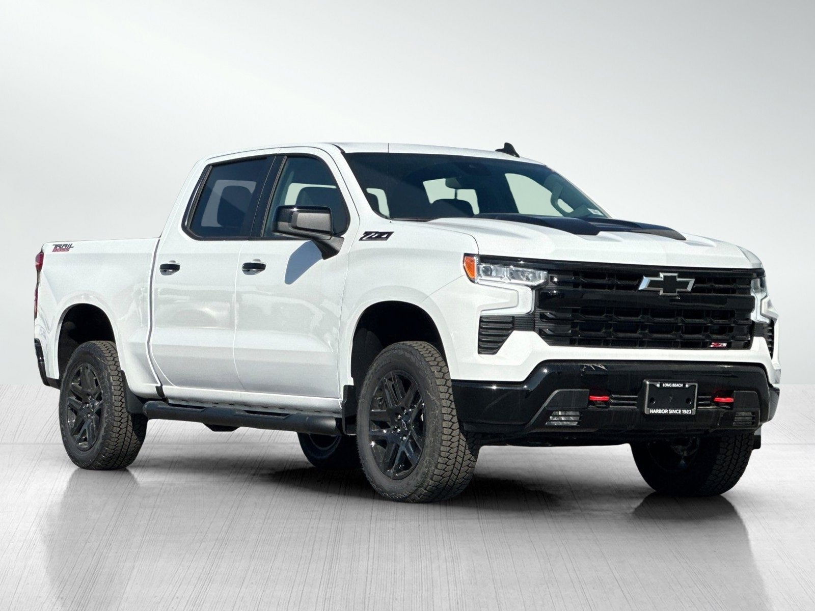 New 2025 Chevrolet Silverado 1500 LT Trail Boss w/ LPO, Dark Essentials Package image 2