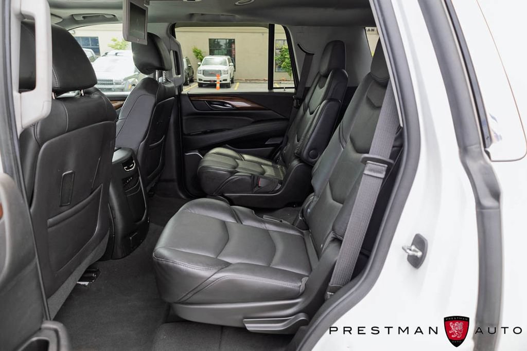 Used 2020 Cadillac Escalade Premium Luxury AWD/4WD image 43