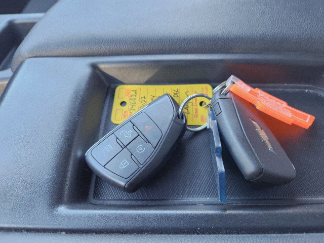 Used 2022 Chevrolet Silverado 1500 LT w/ Protection Package image 47