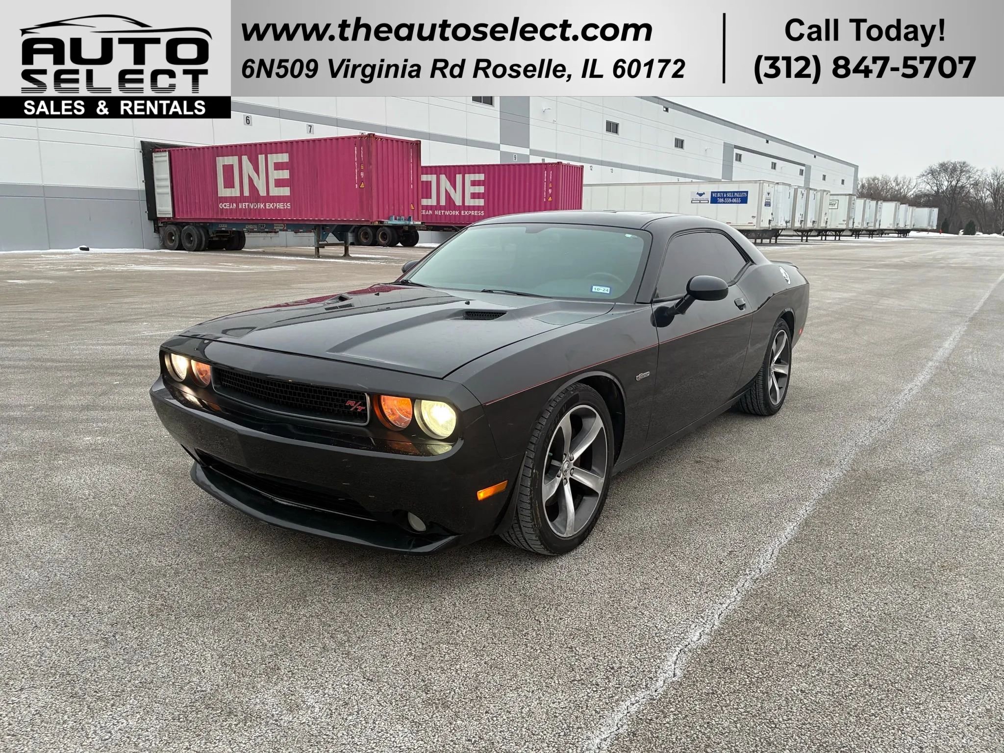Used 2014 Dodge Challenger R/T image 1