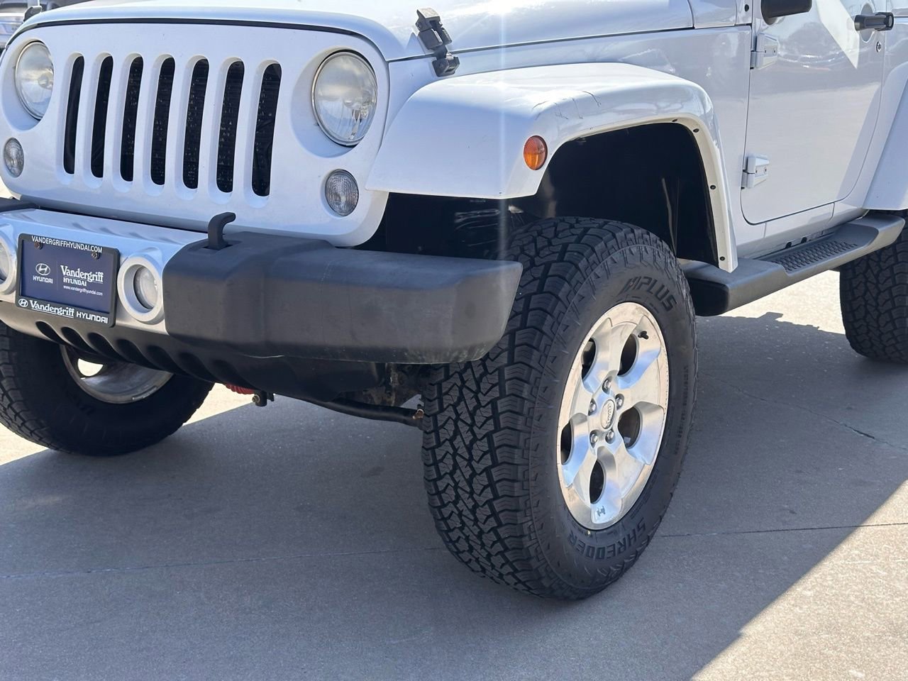 Used 2014 Jeep Wrangler Sahara w/ Connectivity Group image 7