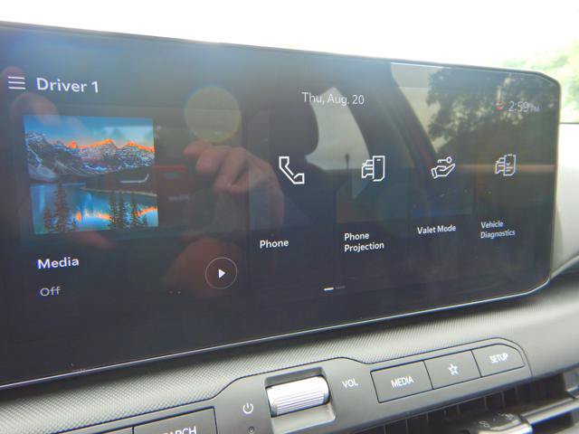 Used 2025 Kia K4 FWD image 19