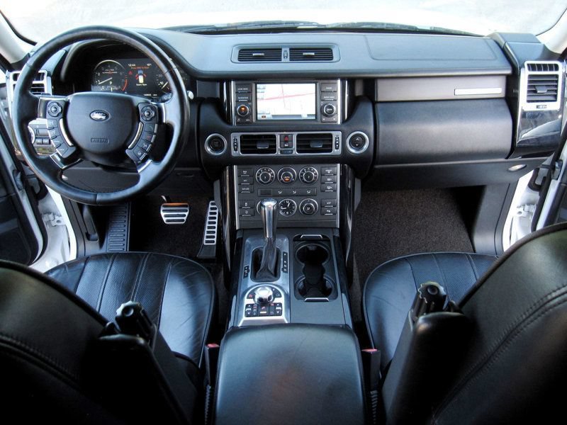 Used 2011 Land Rover Range Rover Supercharged AWD/4WD image 21