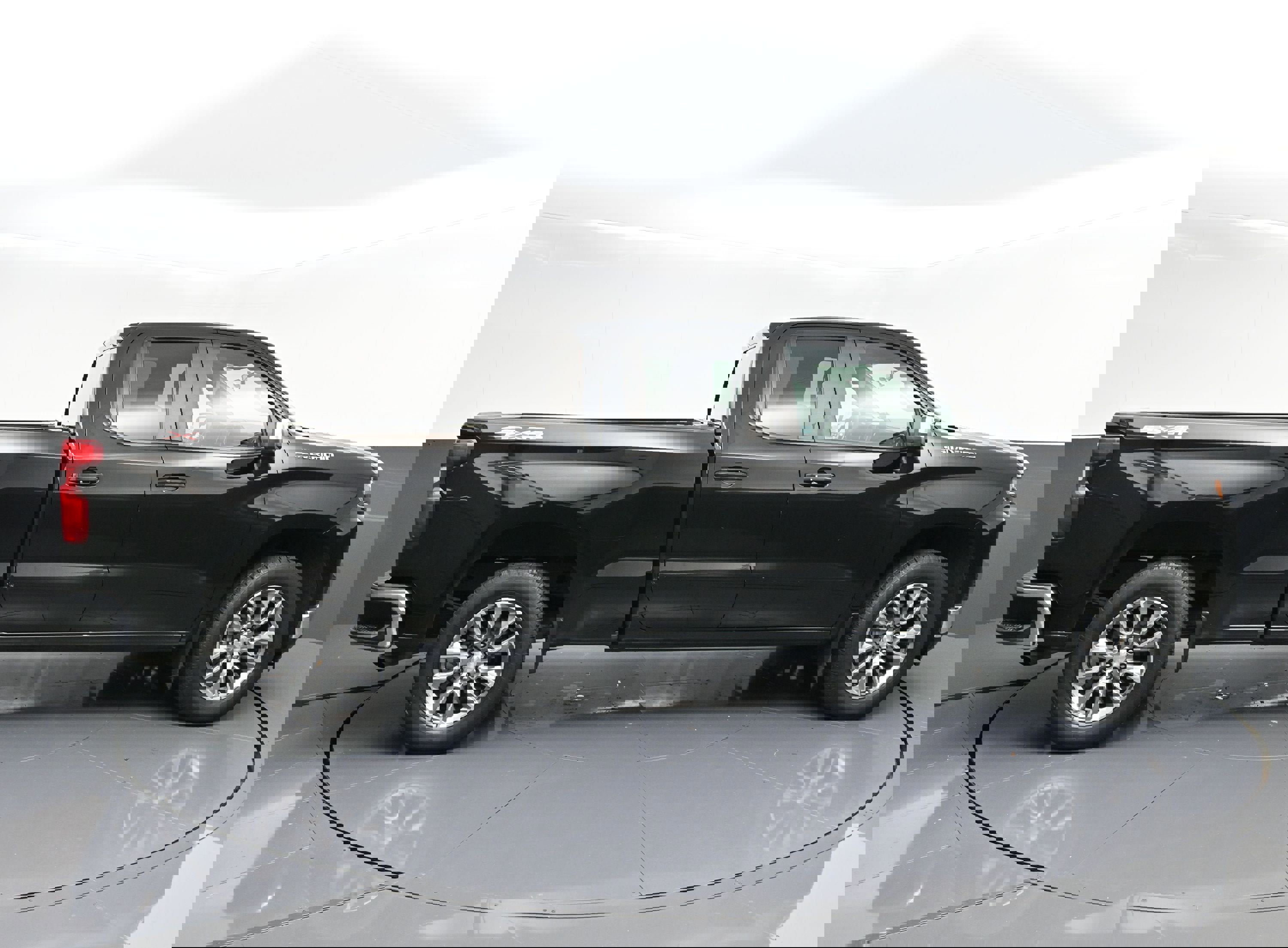 Used 2022 Chevrolet Silverado 1500 LT image 8