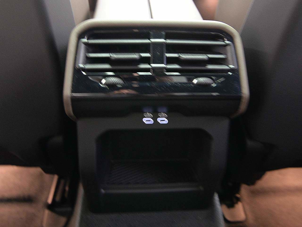 New 2027 BMW 530i xDrive w/ M Sport Package AWD/4WD image 10