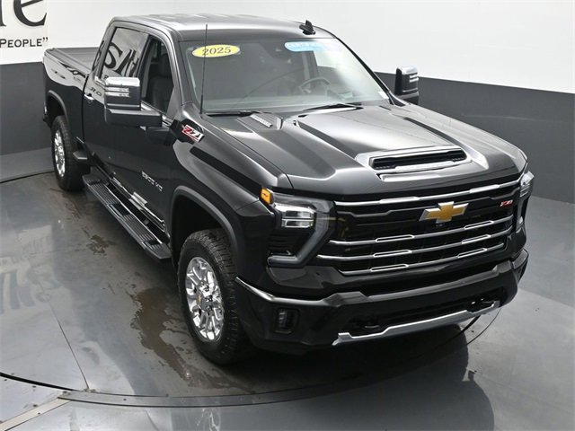 Certified 2025 Chevrolet Silverado 2500 LTZ w/ Z71 Chrome Sport Edition image 45
