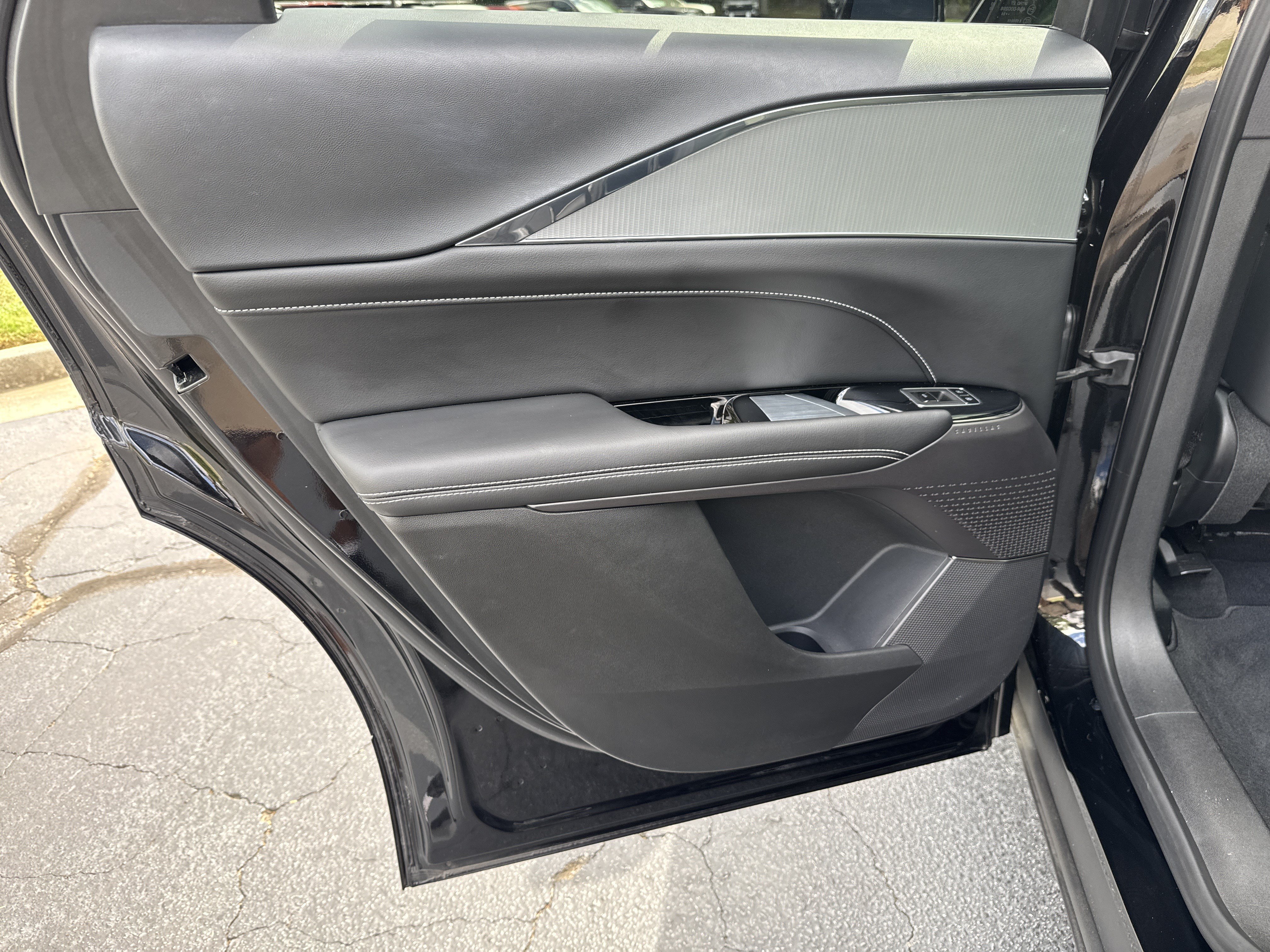Certified 2024 Cadillac Lyriq Tech w/ Driver Assist Package RWD image 20