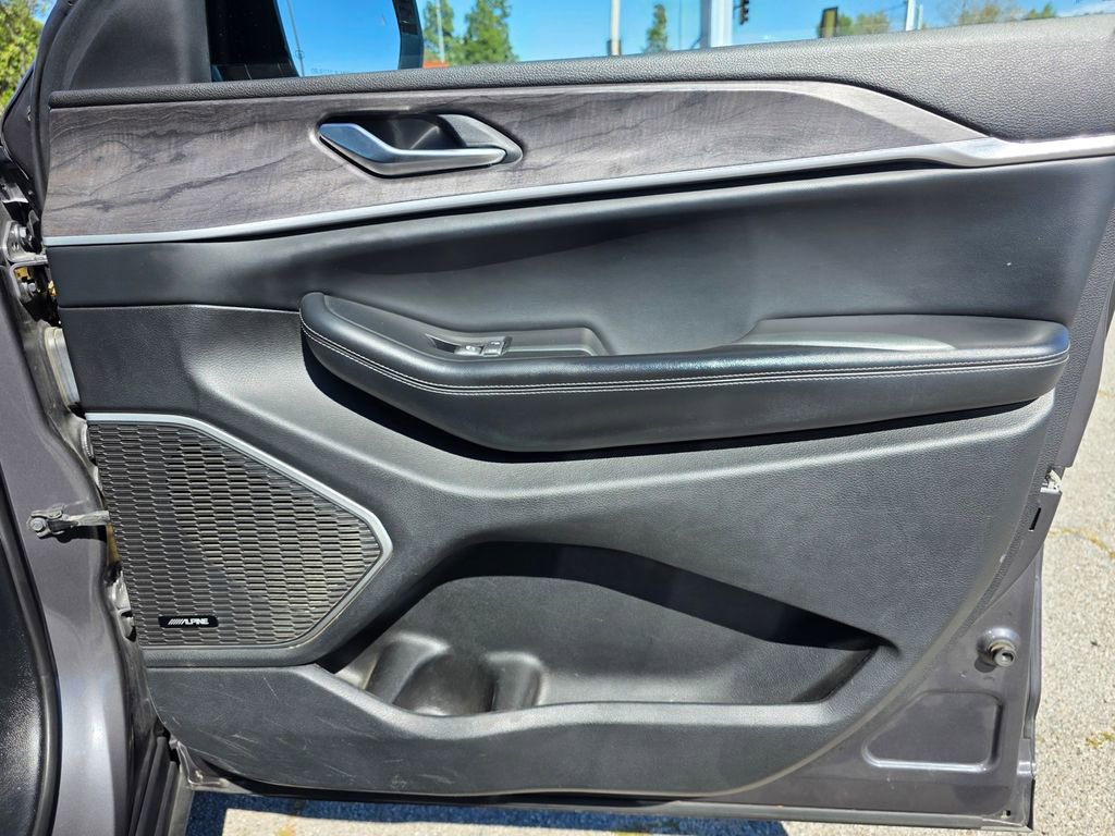 Used 2022 Jeep Grand Cherokee L Limited image 26