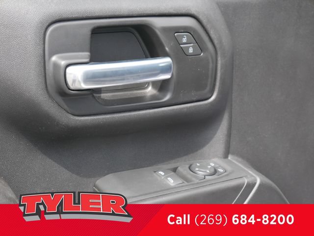Used 2025 Chevrolet Silverado 1500 W/T w/ WT Value Package AWD/4WD image 19