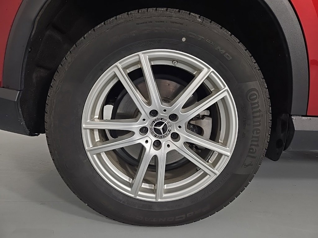 Used 2023 Mercedes-Benz GLC 300 GLC 300 image 10