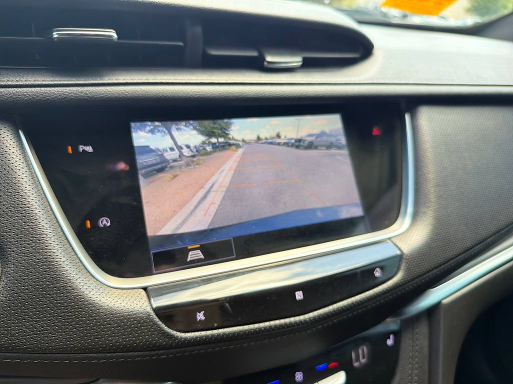 Used 2021 Cadillac XT5 Luxury w/ LPO, Floor Liner Package FWD image 27
