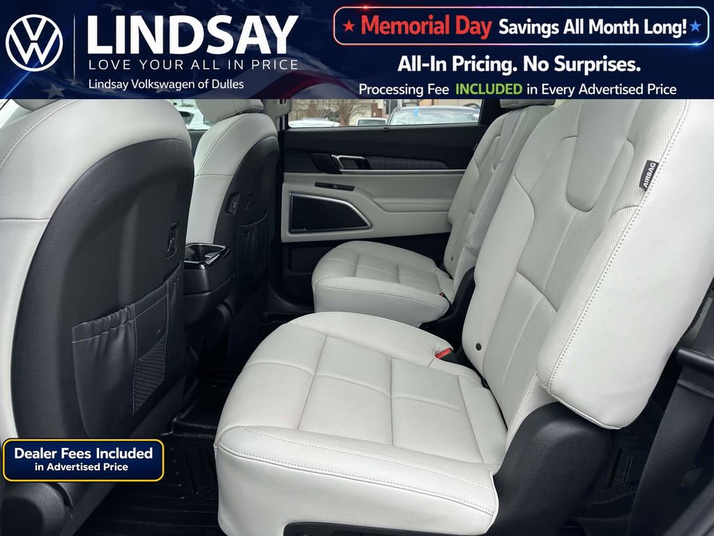 Used 2023 Kia Telluride SX FWD image 16