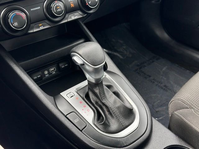 Used 2020 Kia Forte LXS FWD image 17