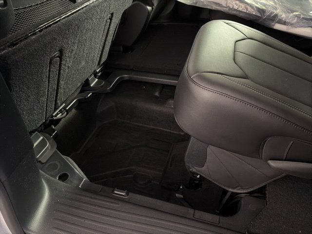 New 2026 Chrysler Voyager LX FWD image 24