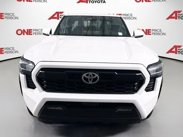 Certified 2024 Toyota Tacoma TRD Off-Road w/ TRD Off Road Upgrade Package AWD/4WD image 3