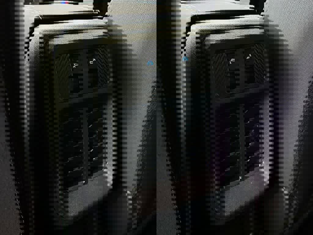 New 2025 Ford Bronco 4-Door image 12