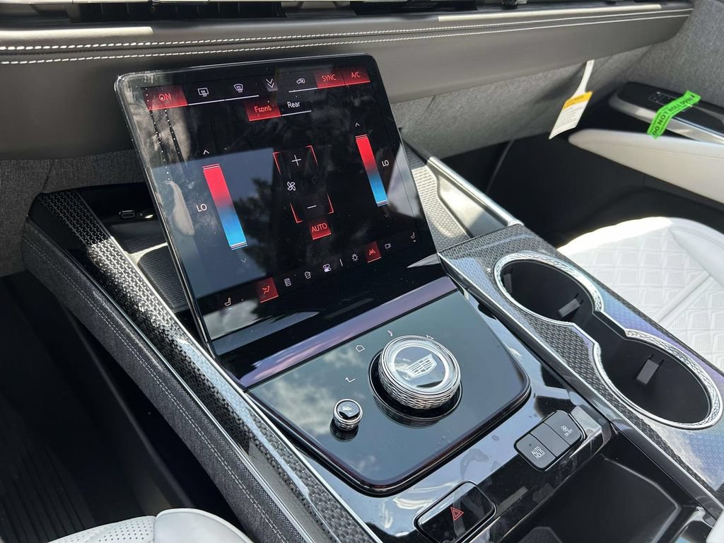 New 2026 Cadillac Escalade ESV V AWD/4WD image 26
