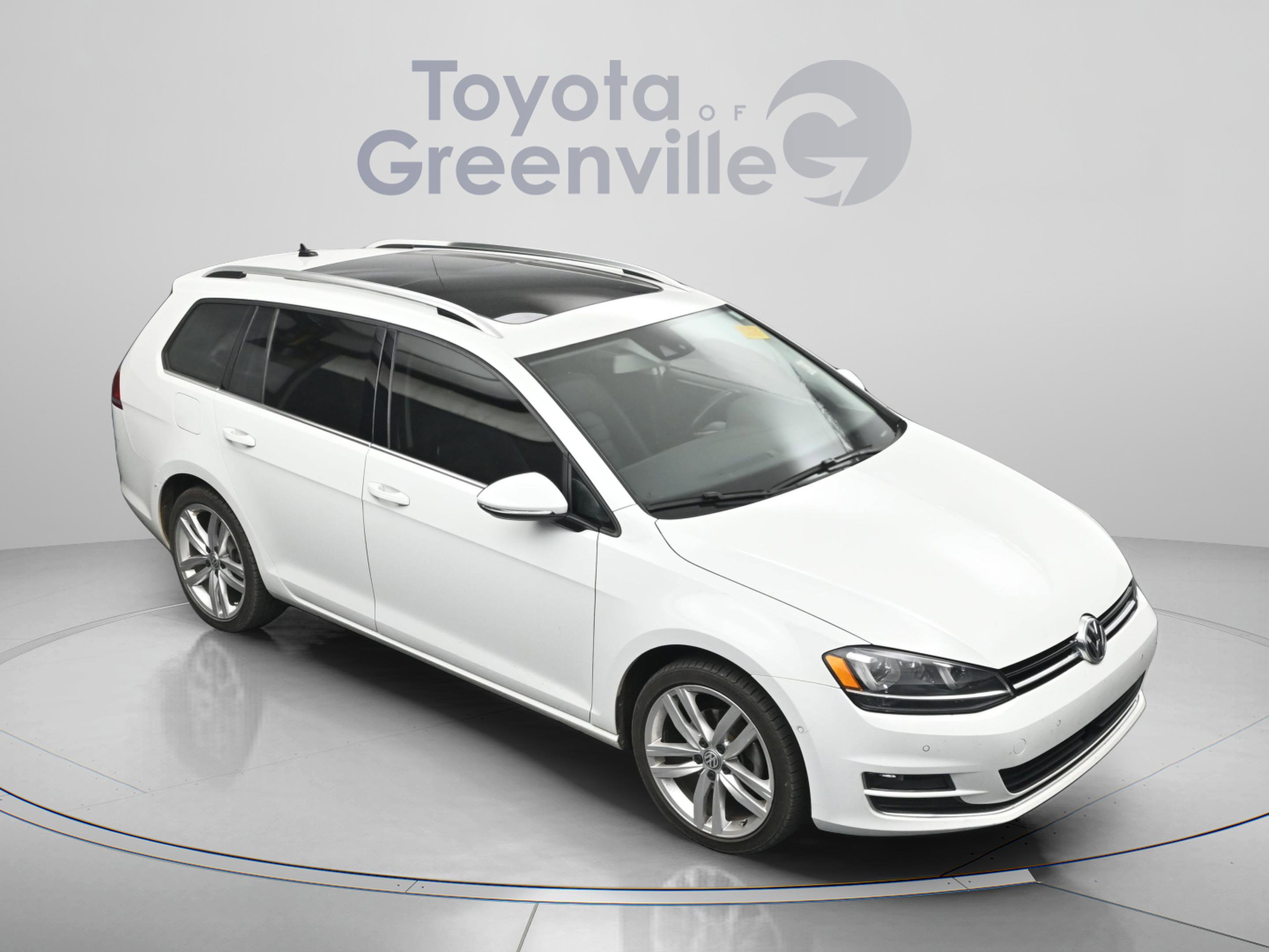 Used 2016 Volkswagen Golf SEL w/ Lighting Package (SEL) FWD image 20