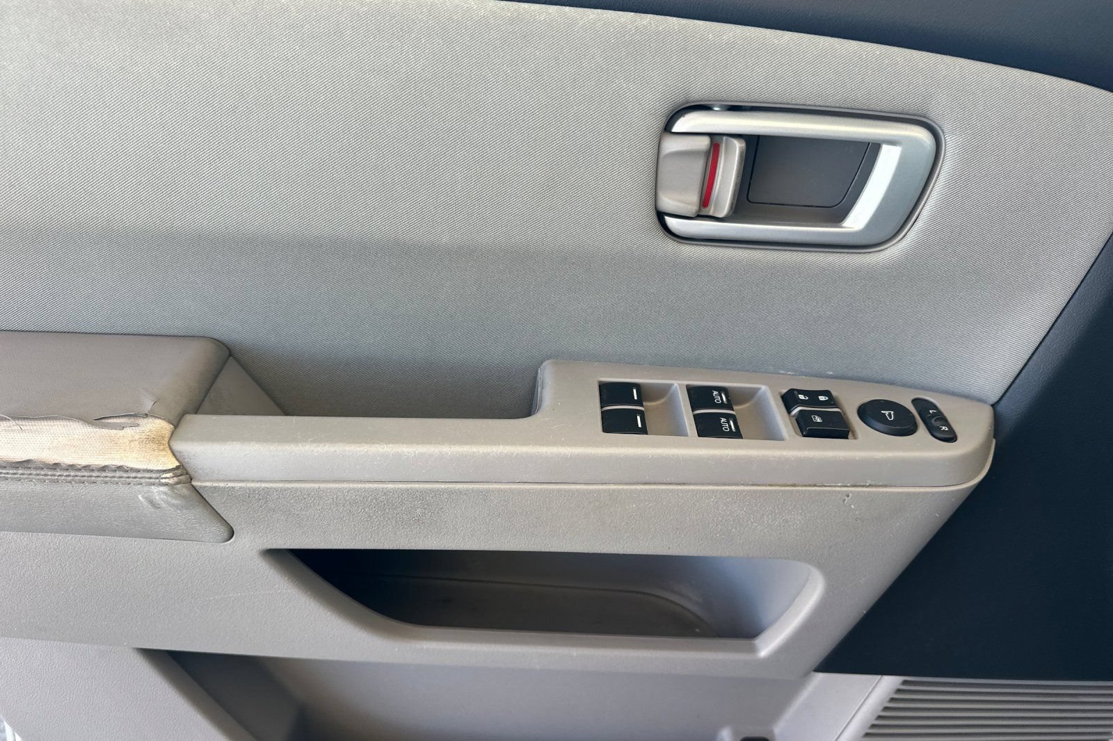 Used 2013 Honda Pilot LX image 11