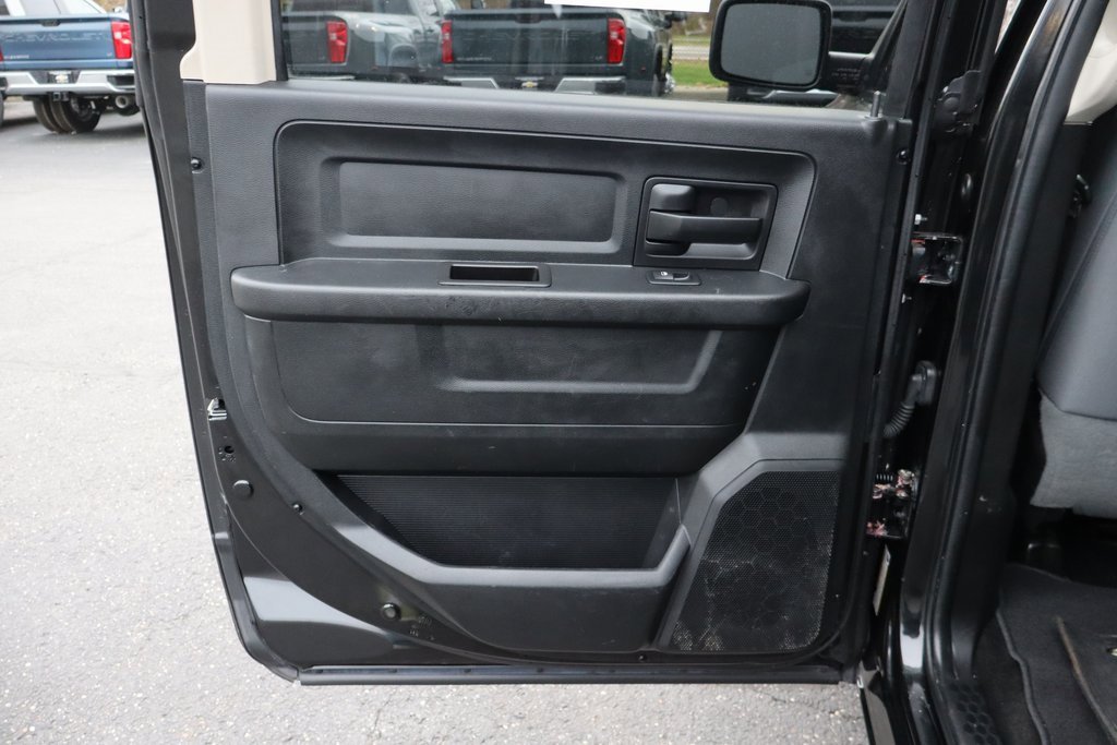 Used 2017 RAM 1500 Express image 21