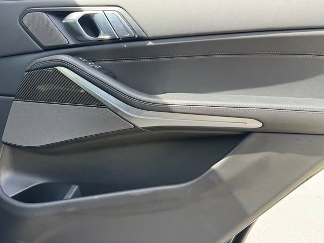 Certified 2026 BMW X7 M60i image 30