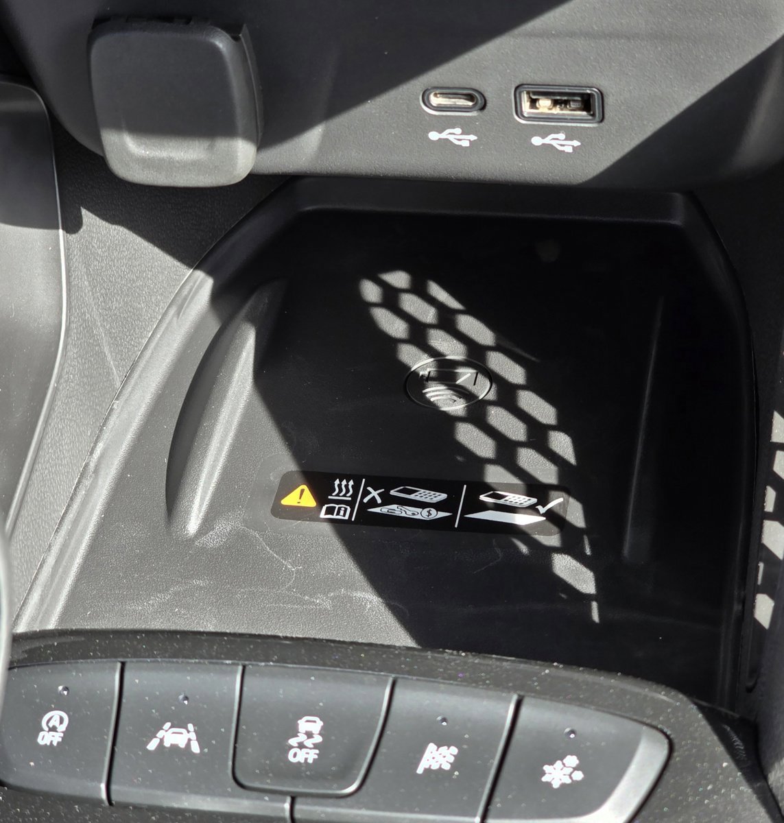 Used 2025 Chevrolet TrailBlazer ACTIV w/ Convenience Package FWD image 34