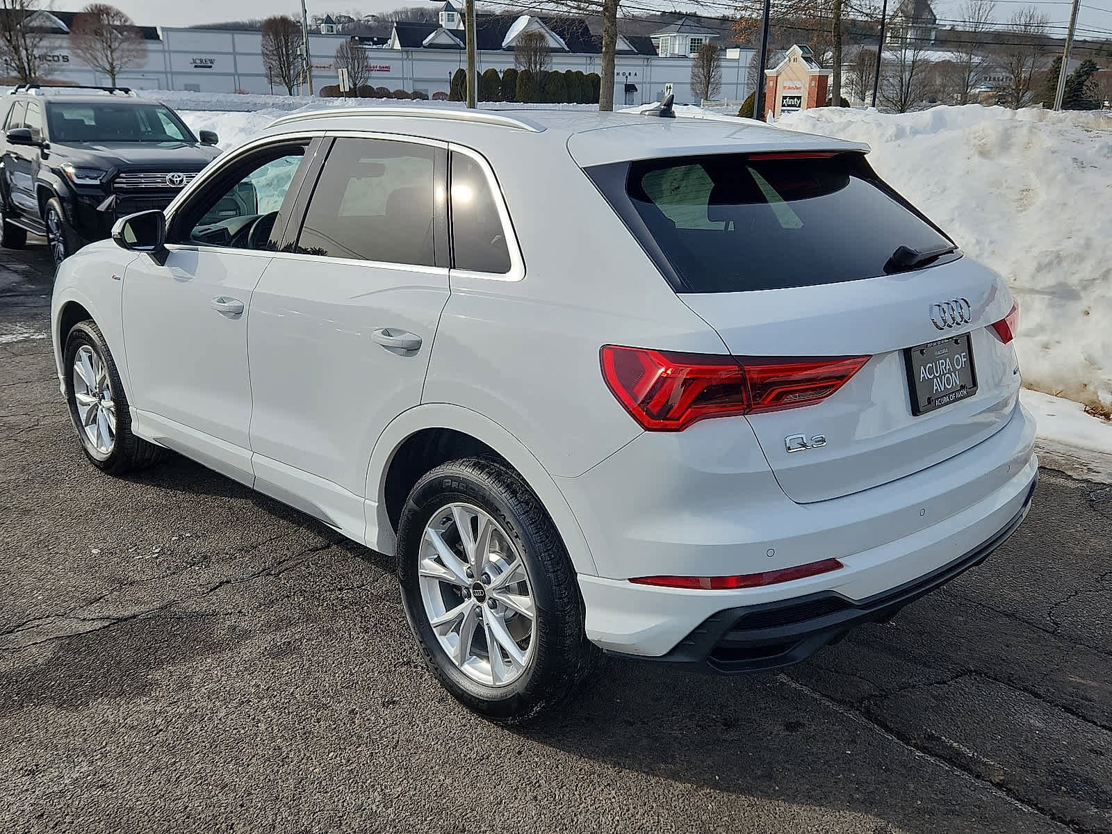 Used 2025 Audi Q3 2.0T Premium image 7