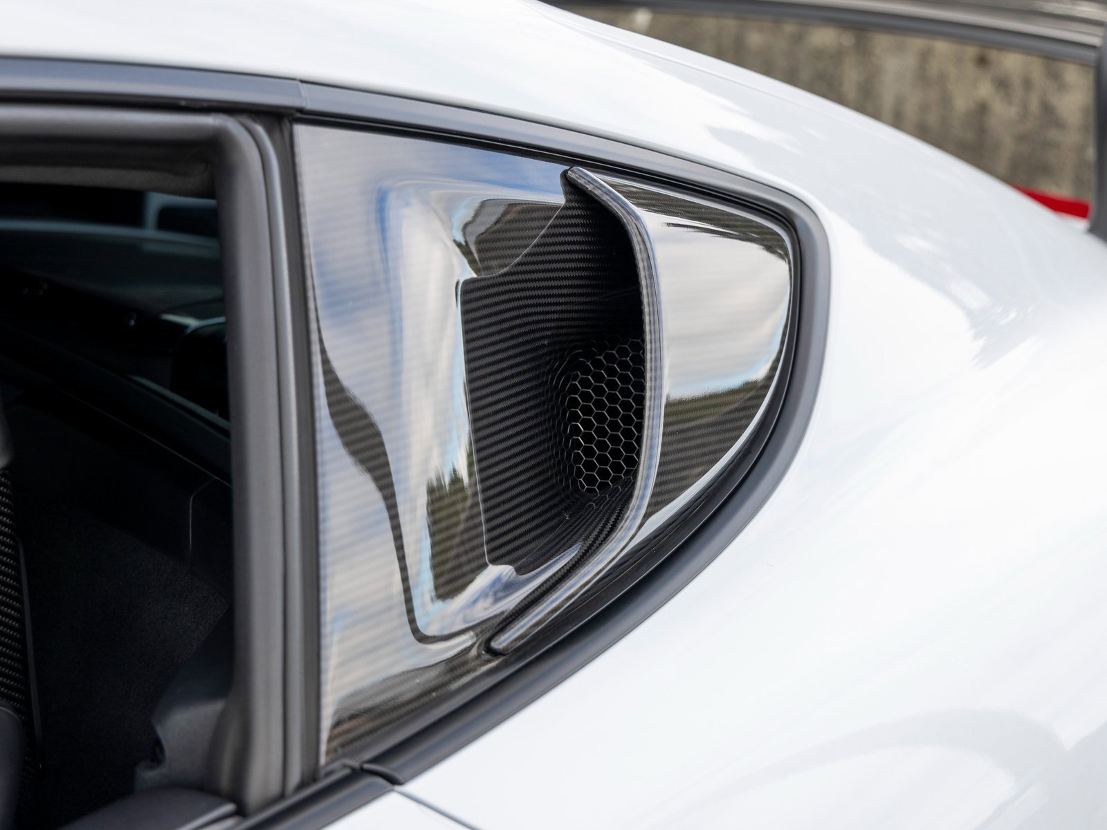 Used 2023 Porsche 718 Cayman GT4 RS image 22