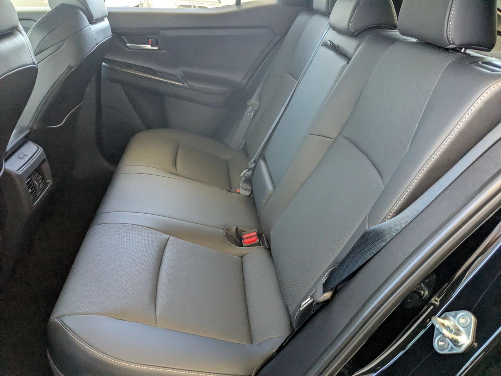 New 2026 Subaru Uncharted AWD image 7