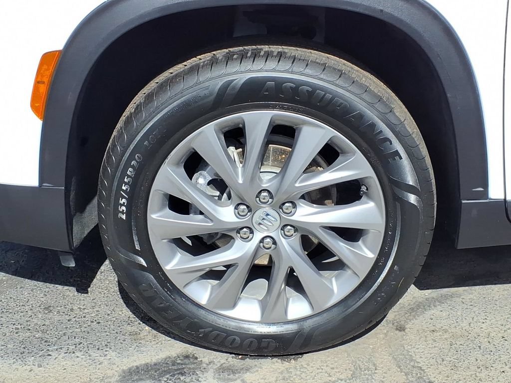 Used 2025 Buick Enclave Preferred AWD/4WD image 9