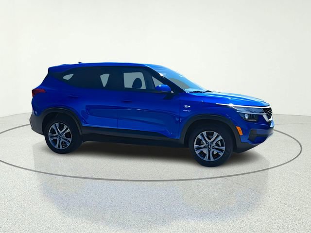 Certified 2023 Kia Seltos LX AWD/4WD image 7