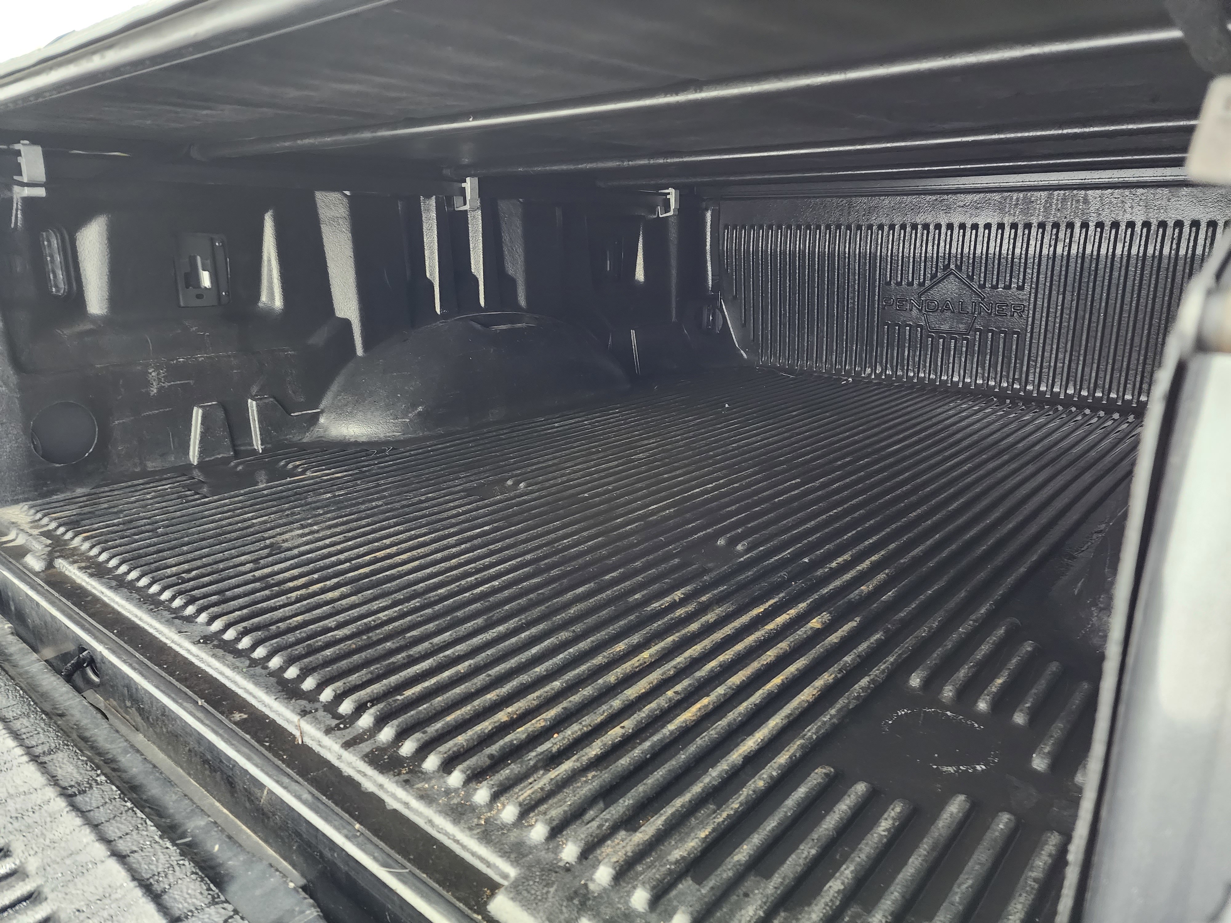 Used 2020 Ford F250 Lariat w/ Lariat Value Package image 5