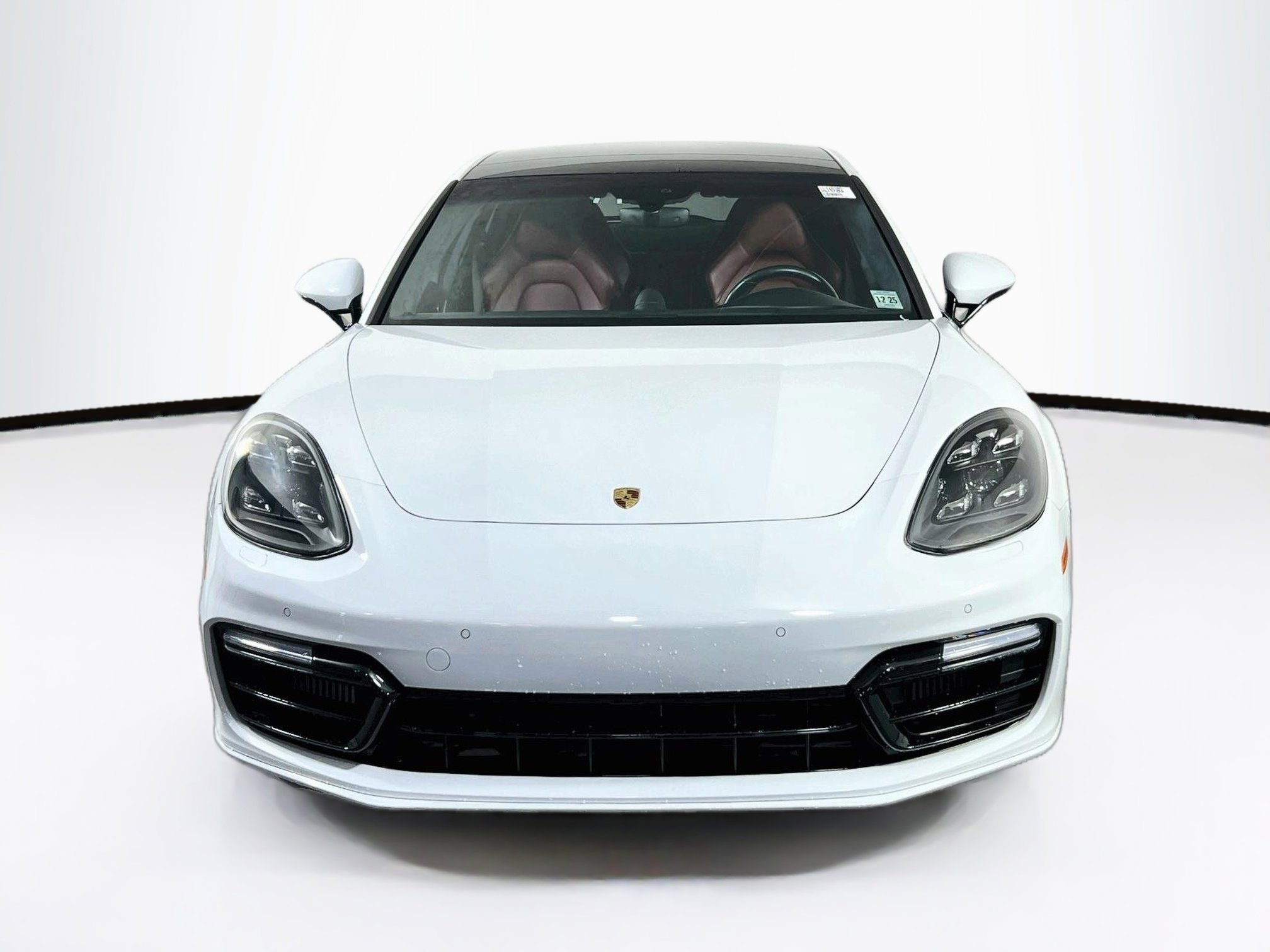 Used 2020 Porsche Panamera GTS image 2