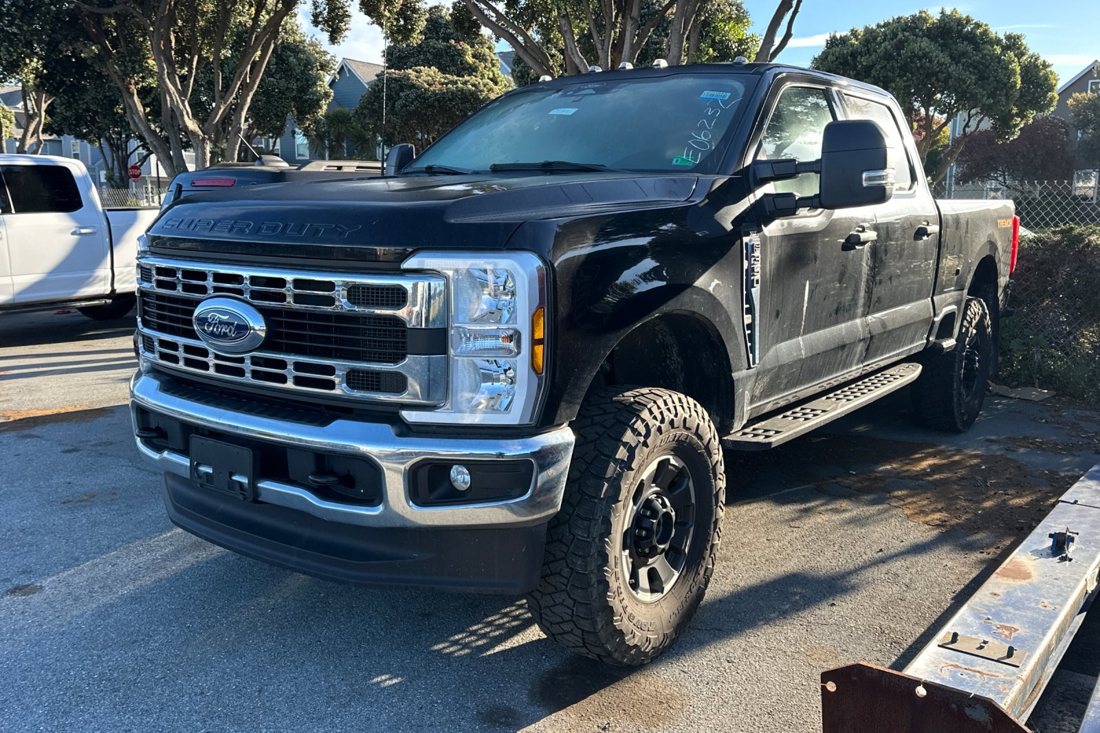 Used 2024 Ford F350 XLT w/ Tremor Off-Road Package image 2