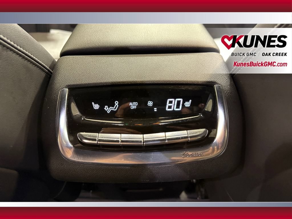 Used 2021 Cadillac XT6 Premium Luxury AWD/4WD image 36
