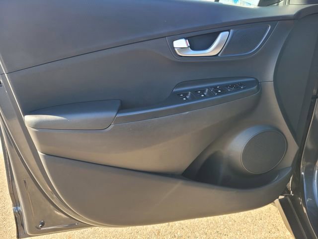 Used 2022 Hyundai Kona SEL w/ Convenience Package AWD/4WD image 18
